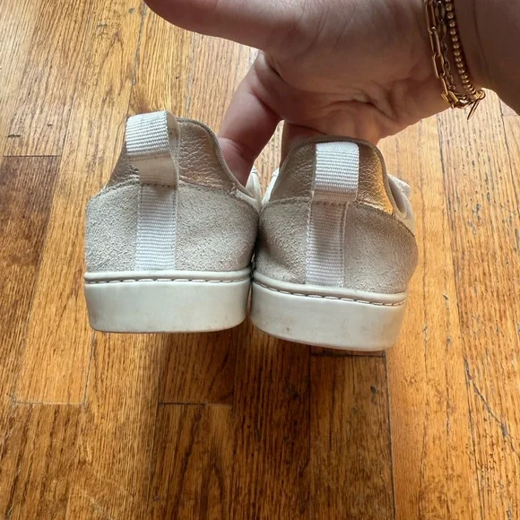 Veja Kids' Sneakers V-10 LEATHER MULTICO WHITE SHINY sz: 2 - Picture 6 of 7